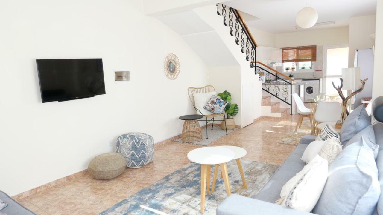Melanos Residence 2 Bdrm Townhouse With Private Pool Klorakas Ngoại thất bức ảnh